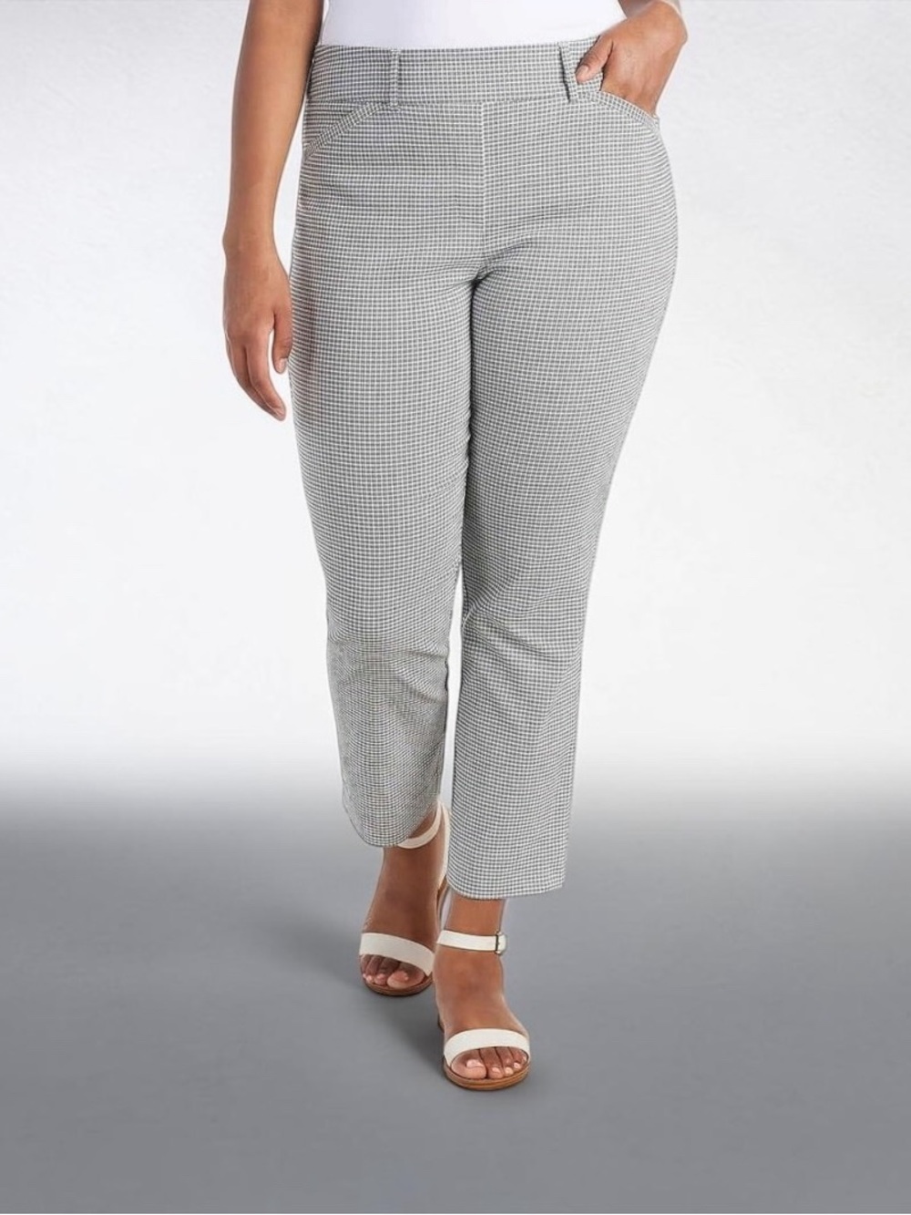 Hilary Radley, Size 8, Plaid Pull-On Ankle Pants Tummy Control Stretch Slim Leg